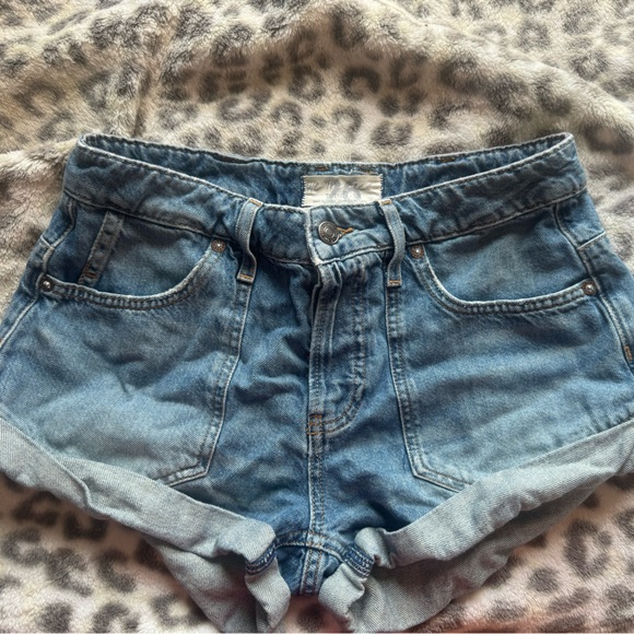Free People Low Rise Shorts - Picture 3 of 4
